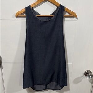 Lululemon Women’s All Tied Up Navy Tank Top Size Small